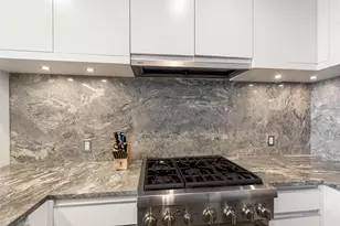 320 Adolphus Ave, Cliffside Park, NJ 07010 - Photo 4