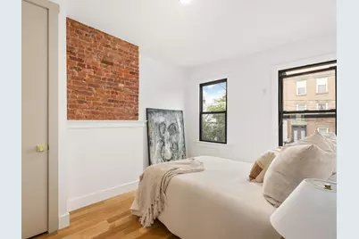 297 New York Ave, Jersey City, NJ 07307 - Photo 22