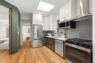 297 New York Ave, Jersey City, NJ 07307 - Photo 4