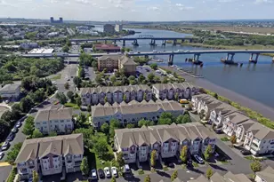 197 Blue Heron Dr, Secaucus, NJ 07094 - Photo 30