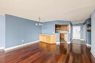 2032 Harmon Cove Tower, Secaucus, NJ 07094 - Photo 4