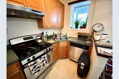 247 Grove St #4, Jersey City, NJ 07302 - Photo 2
