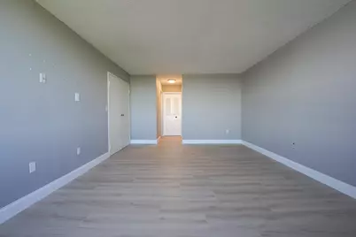 1021 Harmon Cove Tower #1021, Secaucus, NJ 07094 - Photo 4