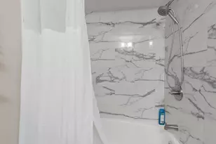 114 70th St, Guttenberg, NJ 07093 - Photo 18