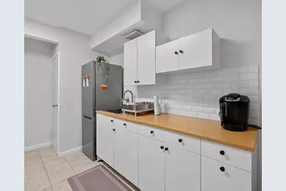 114 70th St, Guttenberg, NJ 07093 - Photo 34