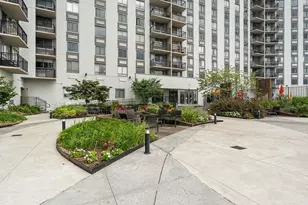 100 Manhattan Ave, Union City, NJ 07087 - Photo 30