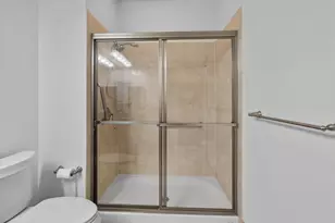 7400 River Rd, North Bergen, NJ 07047 - Photo 20
