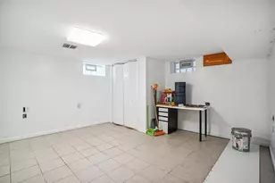 292 New York Ave, Jersey City, NJ 07307 - Photo 18
