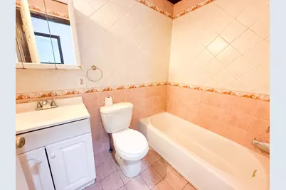 107 Oxford Ave #1, Jersey City, NJ 07304 - Photo 8