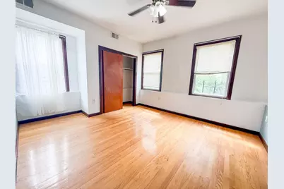 107 Oxford Ave #1, Jersey City, NJ 07304 - Photo 4