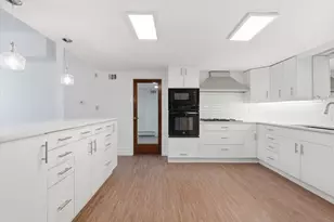 299 Pavonia Ave, Jersey City, NJ 07302 - Photo 10