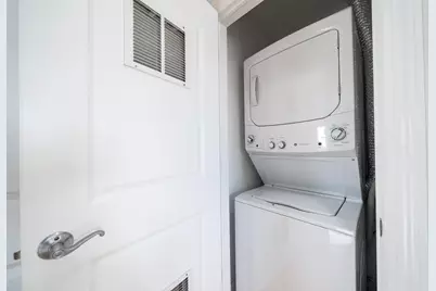 769 Montgomery St #501, Jersey City, NJ 07306 - Photo 18
