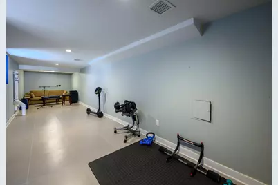 40 Milton Ave #1, Jersey City, NJ 07307 - Photo 34