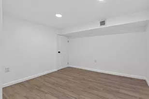 47 W 51st St, Bayonne, NJ 07002 - Photo 38