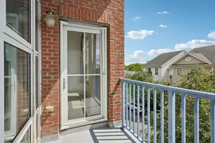 3 Greenwich Dr, Jersey City, NJ 07305 - Photo 10
