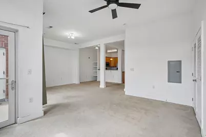 3 Greenwich Dr #97, Jersey City, NJ 07305 - Photo 18