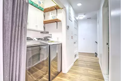 9017 Riverside Pl, North Bergen, NJ 07047 - Photo 10