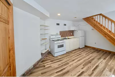11 Wright Ave, Jersey City, NJ 07306 - Photo 4