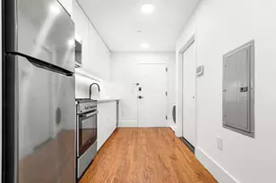 380 Montgomery St, Jersey City, NJ 07302 - Photo 10