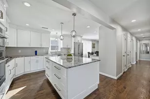 1135 Stonewall Ln, Secaucus, NJ 07094 - Photo 6
