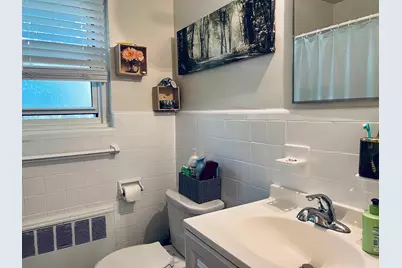 241 Passaic St, Rochelle Park Township, NJ 07652 - Photo 4