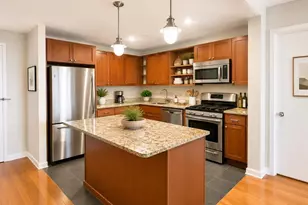 700 Grove St, Jersey City, NJ 07310 - Photo 2