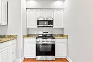 95 Webster Ave, Jersey City, NJ 07307 - Photo 8