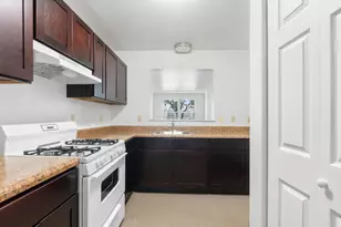 103A Dwight St, Jersey City, NJ 07605 - Photo 2