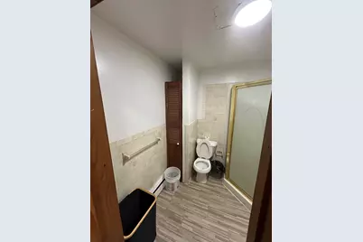 184 Van Horne St, Jersey City, NJ 07304 - Photo 12