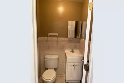 227 Halladay St #1R, Jersey City, NJ 07304 - Photo 6