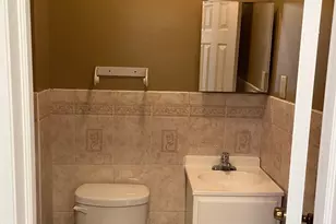 227 Halladay St, Jersey City, NJ 07304 - Photo 6