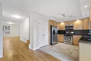 24-1 Ash St, Jersey City, NJ 07304 - Photo 2