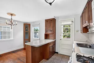 7 Bond Pl, North Arlington, NJ 07031 - Photo 8