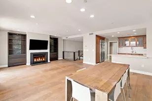 208 Shearwater Ct W, Jersey City, NJ 07305 - Photo 12