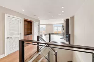 208 Shearwater Ct W, Jersey City, NJ 07305 - Photo 18