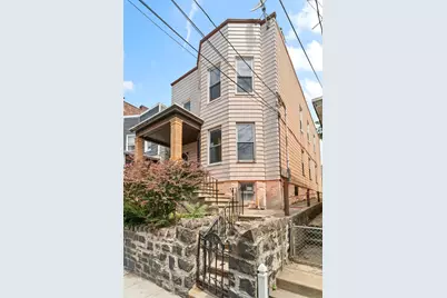 716 10th St, Union City, NJ 07087 - Photo 2