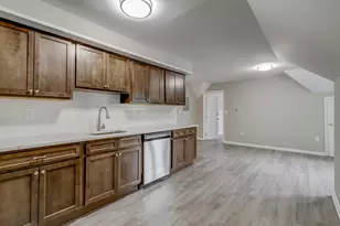 772 Avenue C, Bayonne, NJ 07002 - Photo 6