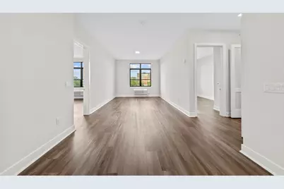 121 34th St #517, Union City, NJ 07087 - Photo 6