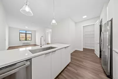 121 34th St #517, Union City, NJ 07087 - Photo 1