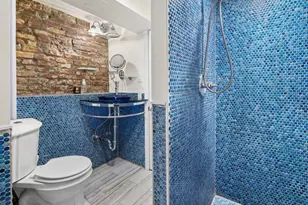 302 4th St, Jersey City, NJ 07302 - Photo 16