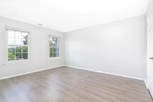 27 Cottonwood St, Jersey City, NJ 07305 - Photo 12