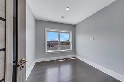 76 Corbin Ave #3, Jersey City, NJ 07306 - Photo 14
