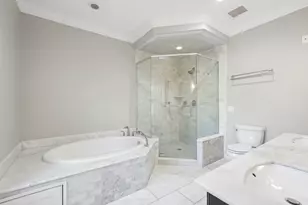 20 Marquis Ct, Edgewater, NJ 07020 - Photo 24