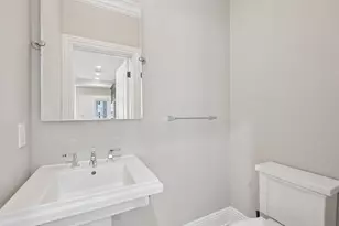 20 Marquis Ct, Edgewater, NJ 07020 - Photo 8