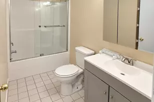 92 Myrtle Ave, Jersey City, NJ 07305 - Photo 24
