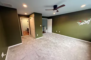 31 Locust St, Jersey City, NJ 07305 - Photo 12
