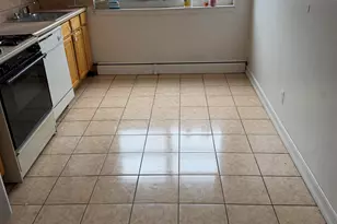3600 Charles Ct, North Bergen, NJ 07047 - Photo 6