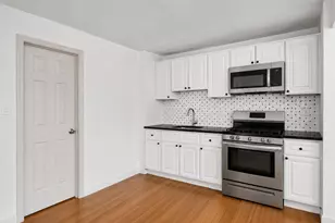 91 W 43rd St, Bayonne, NJ 07002 - Photo 16