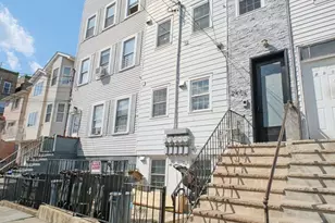 240 5 South St, Jersey City, NJ 07307 - Photo 18