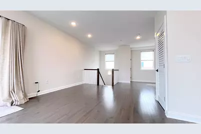 974 Summit Ave #406, Jersey City, NJ 07307 - Photo 8